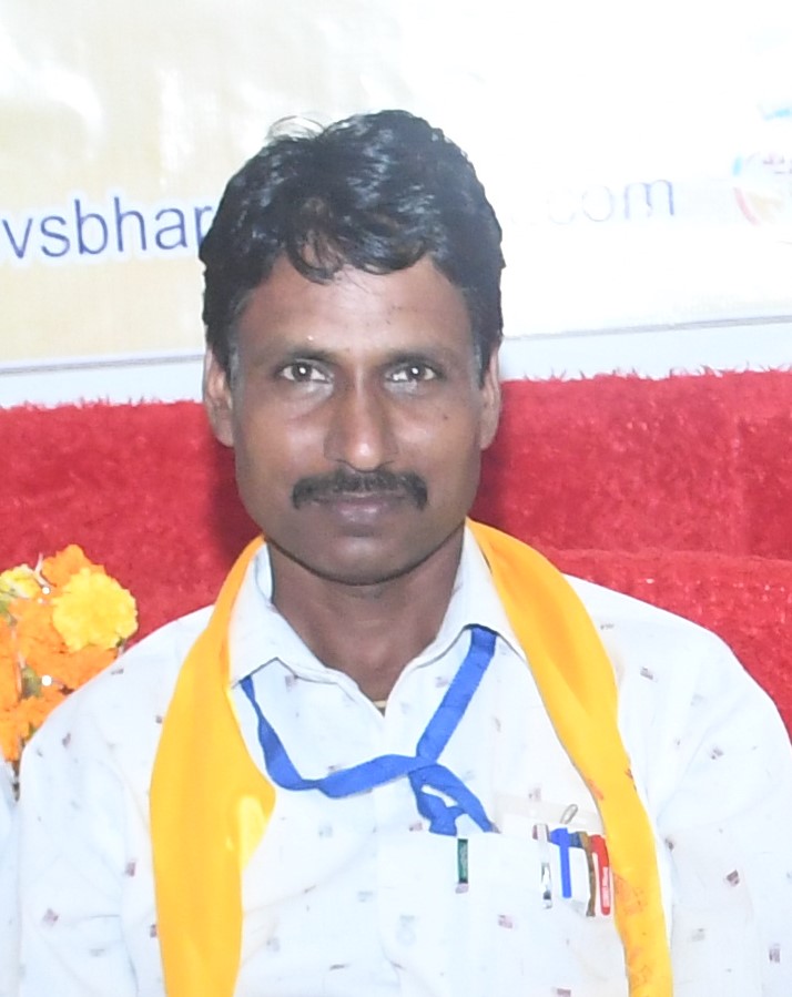 श्री कैलाश विश्वकर्मा 
