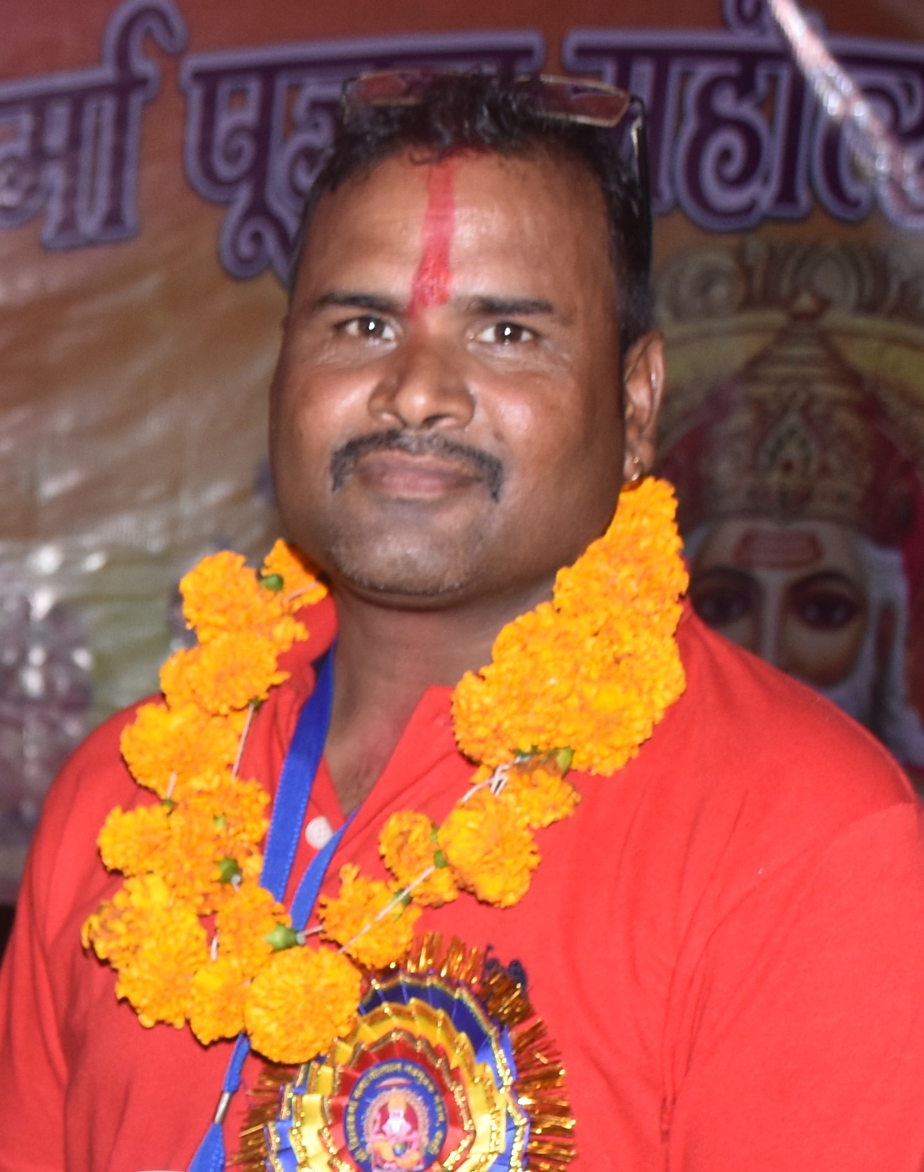 श्री अशोक विश्वकर्मा 