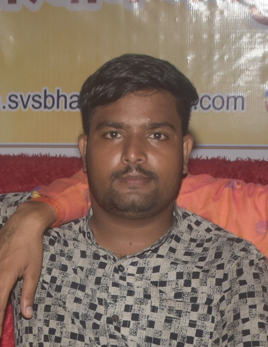 निलेन्द्र विश्वकर्मा 